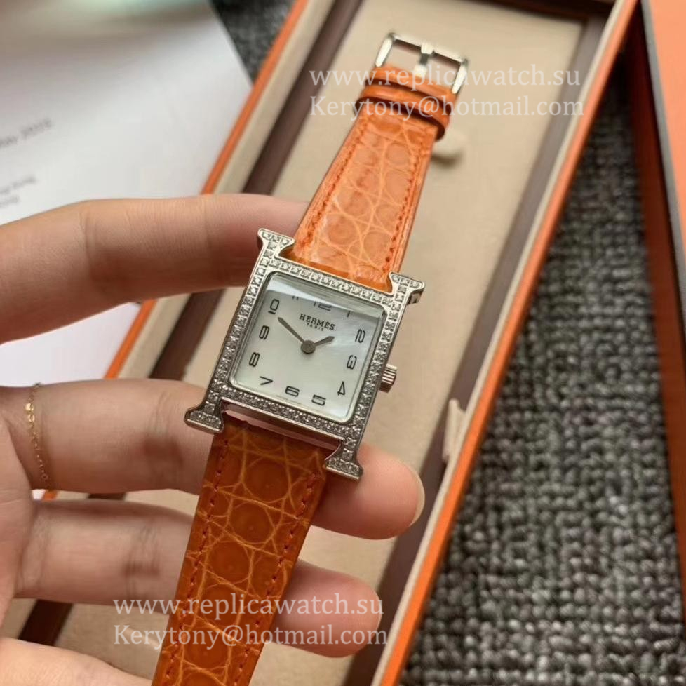Copy H**me5 Heure H 26mm Ladies Z6F SS & D1am0nd MOP Dial Quartz (Box included)